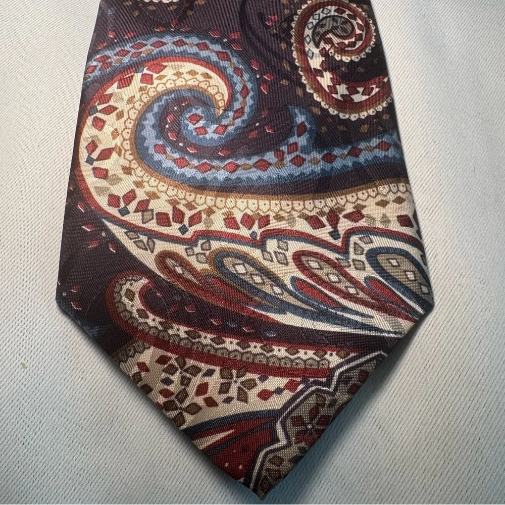 Vintage Oleg Cassini Paisley Tie Set in Red and Brown